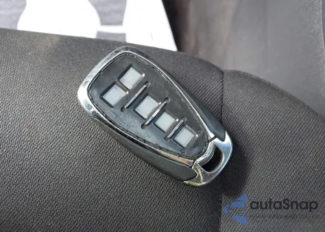 2020 Chevrolet Malibu Fwd Lt из США, поврежденный, VIN 1G1ZD5ST2LF045824